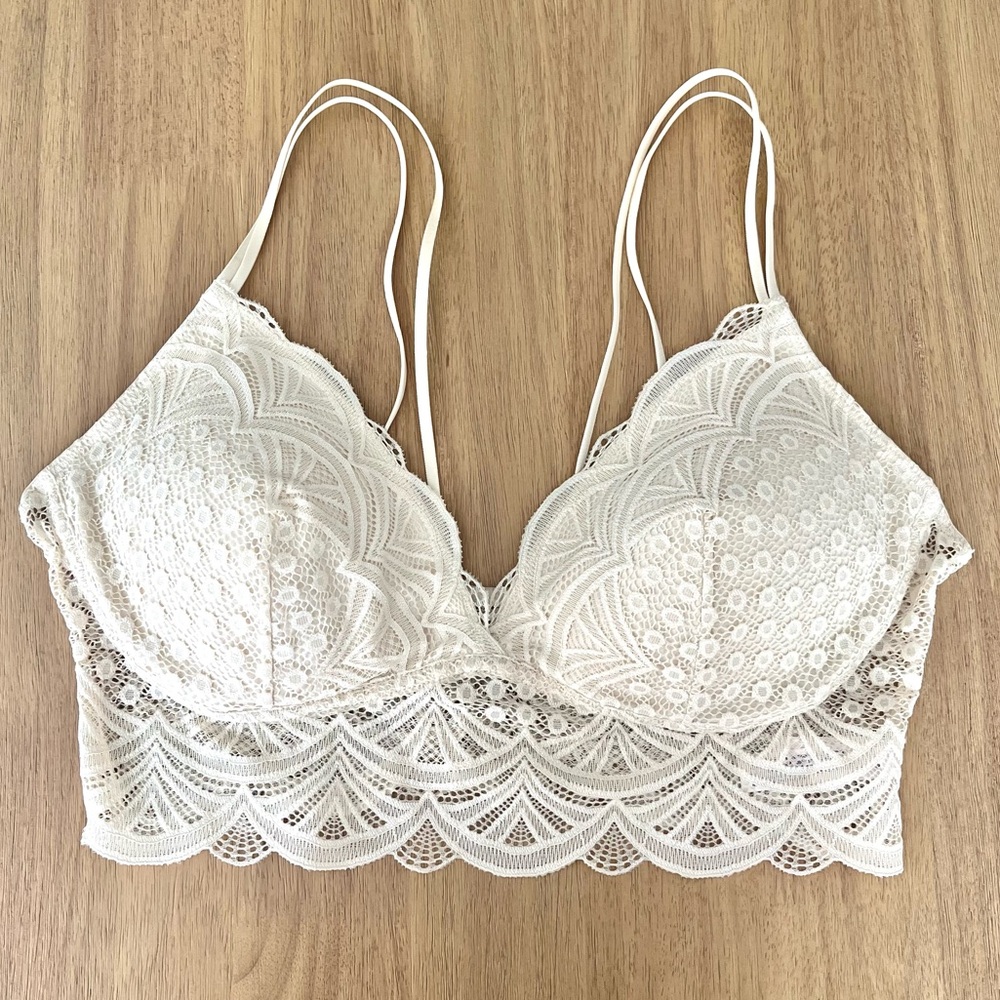 Auden Large Cream Lacey Bralette EUC